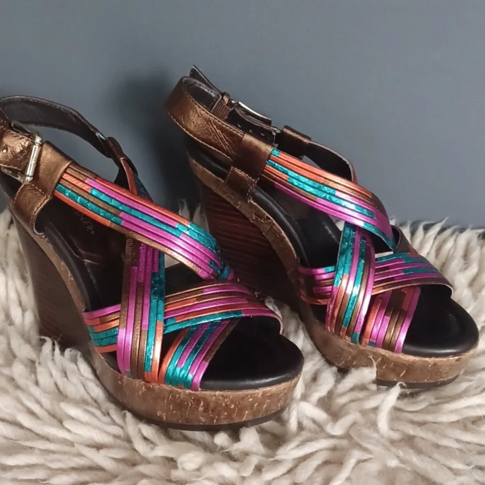Donald J Pliner wedge sandals